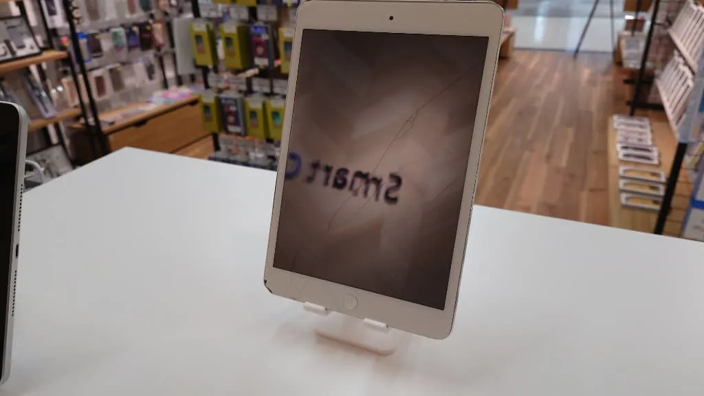 画面割れのiPad買取