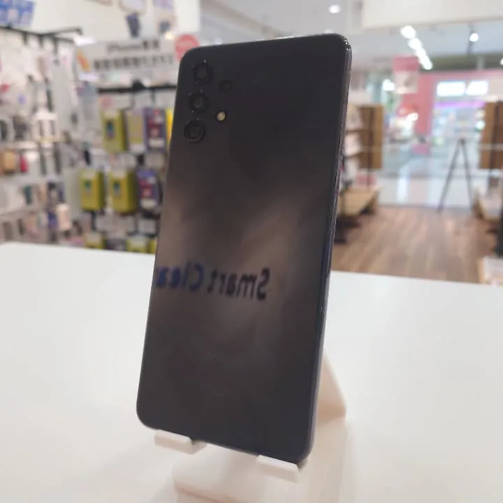 液晶故障のGalaxyA32の買取