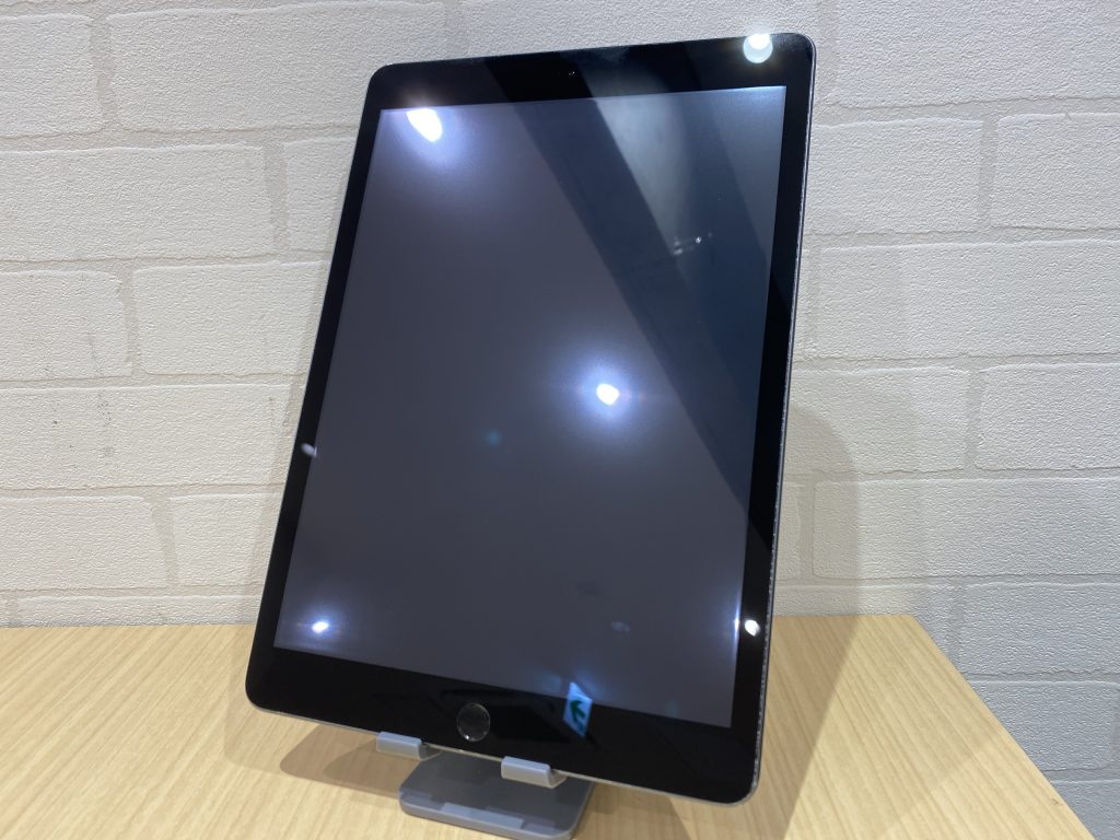 iPad9 64GB スペースグレイの買取 大阪市北区 アルファロジック