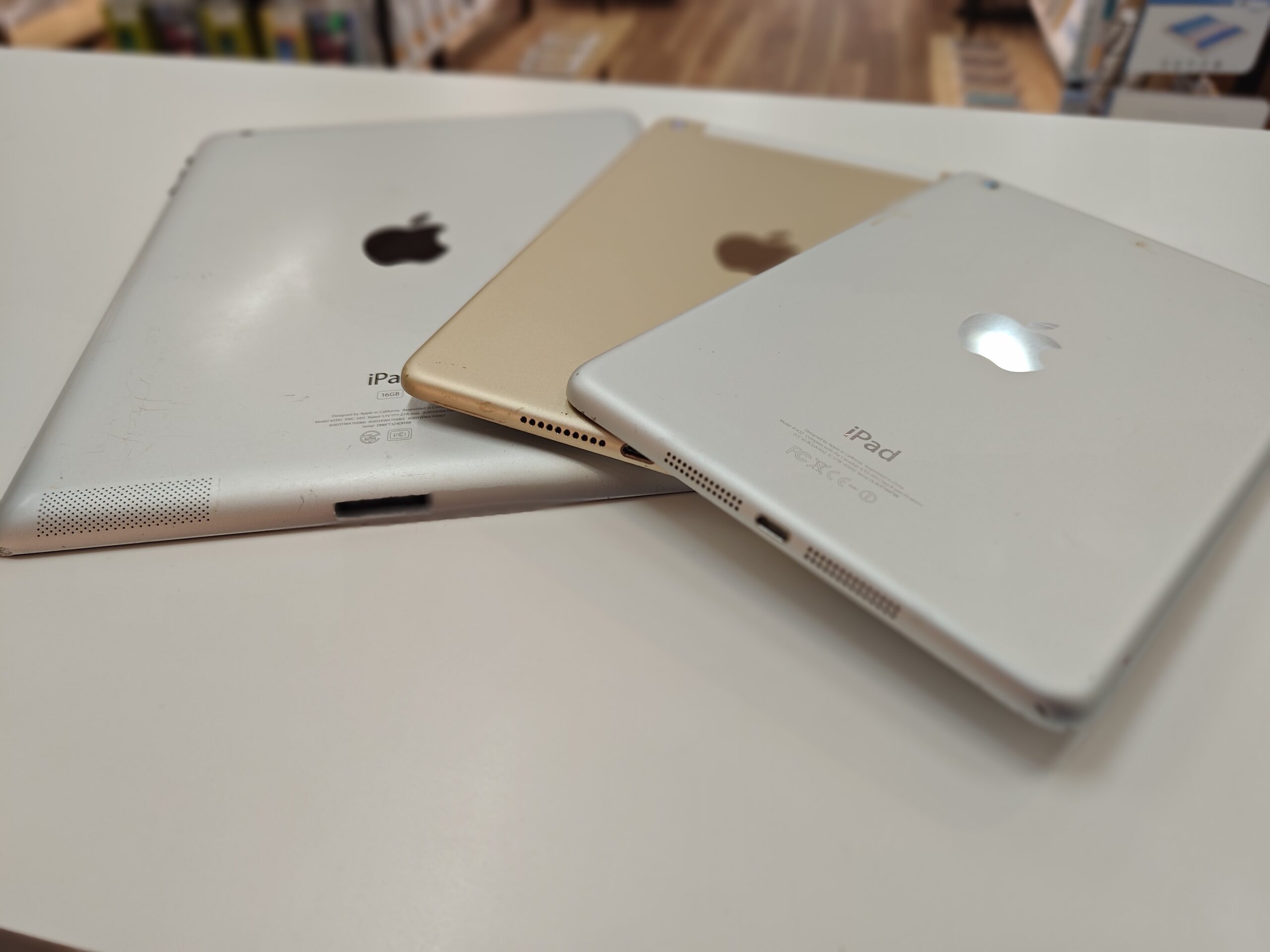 iPhoneやスマホ、タブレットの買取ならアルファロジック イオン札幌栄町店にお任せください！
