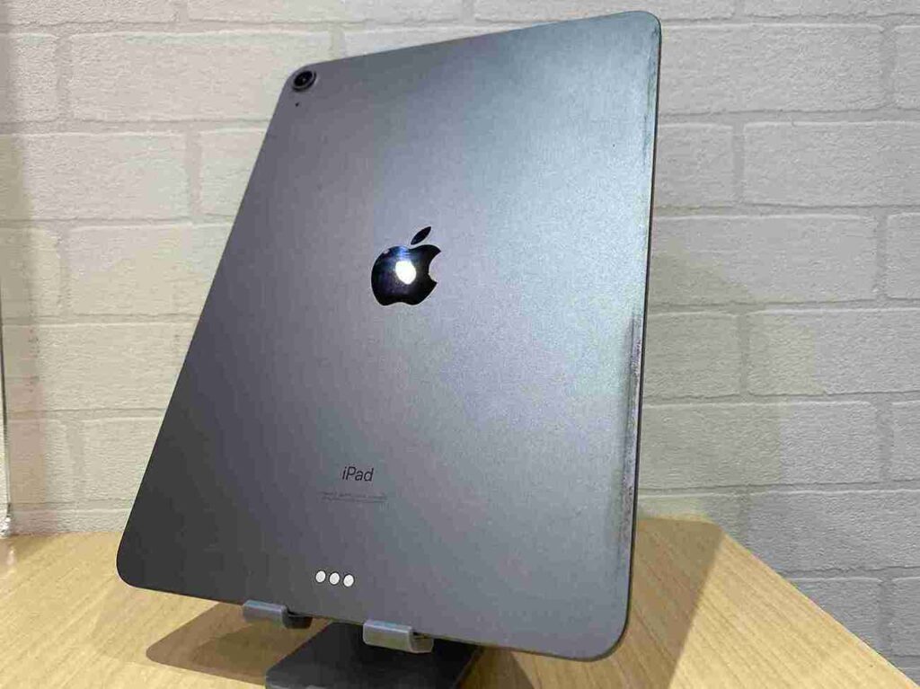 iPad Air4 256GB スペースグレイ 買取 大阪 アルファロジック