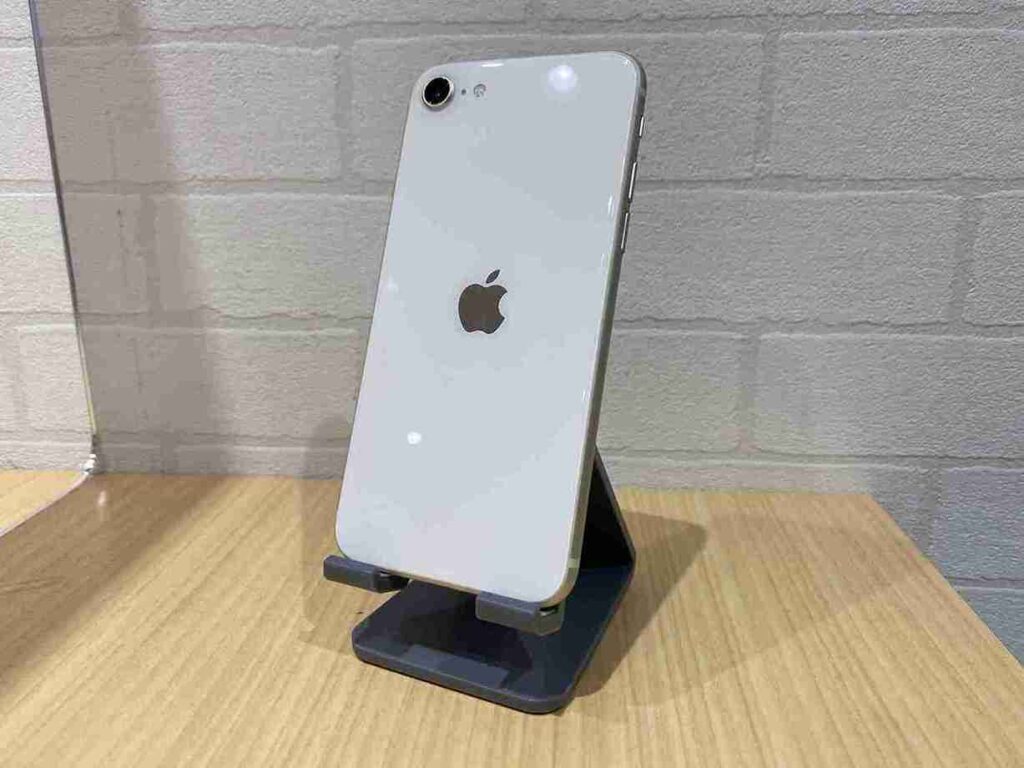 iPhoneSE3 256GB スターライト 買取 大阪　アルファロジック