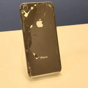 背面割れのiphone8買取