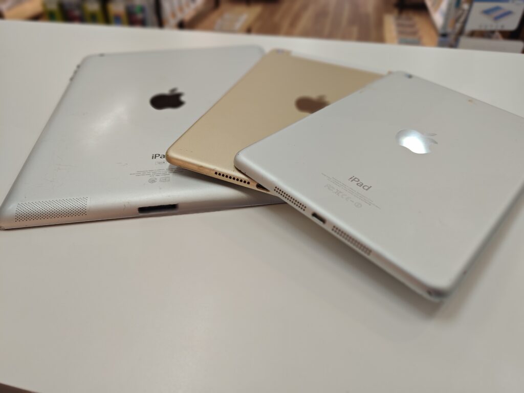 iPhone4、スマホ、iPadやその他タブレットの買取りはアルファロジックイオン札幌栄町店にお任せください！