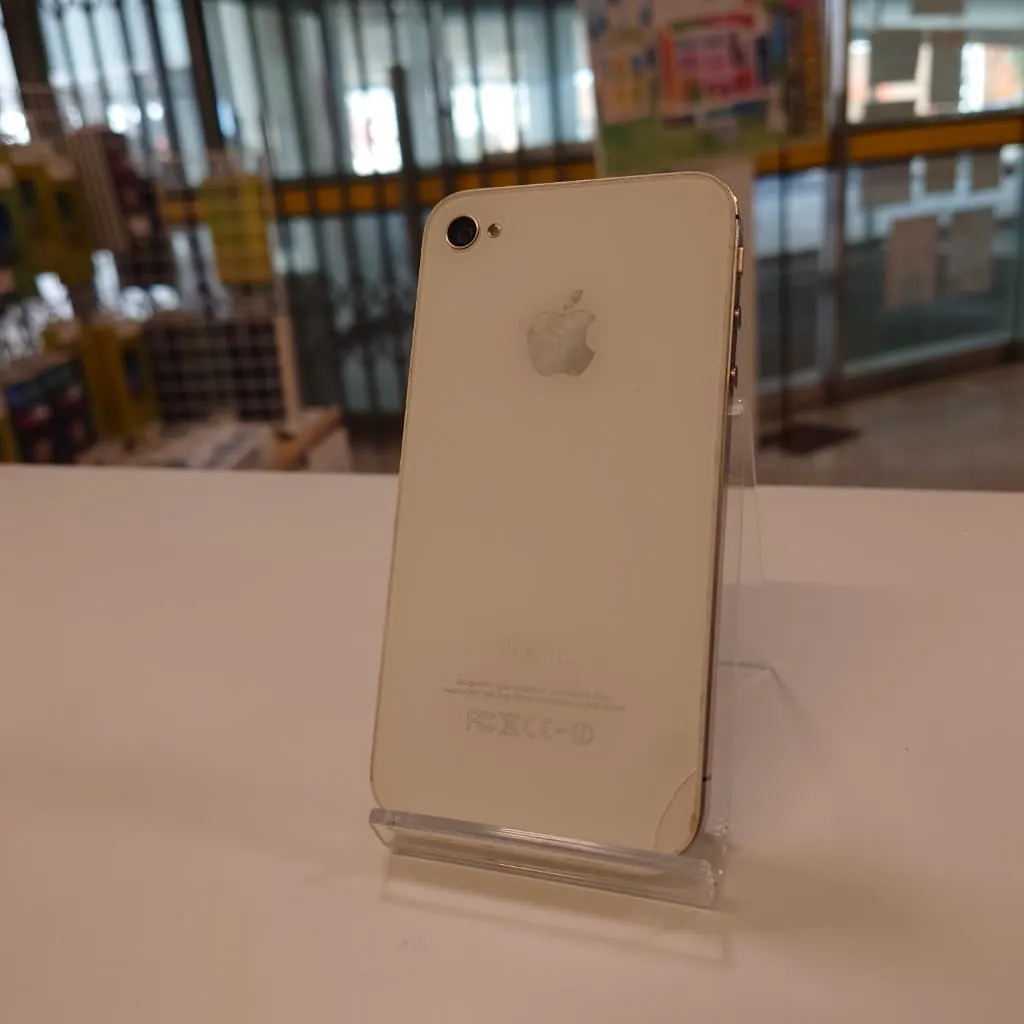 背面ガラス割れiPhoneも買取可能