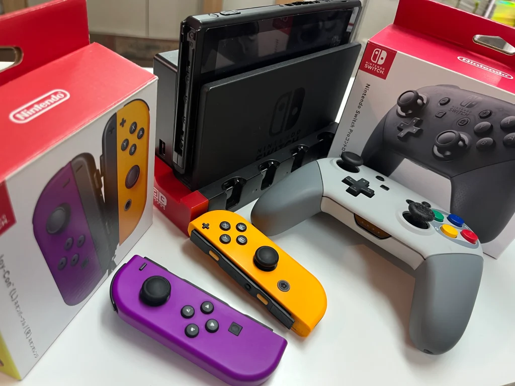 Nintendo Switch用「Joy-Con（ジョイコン）」左右セットでの買取
