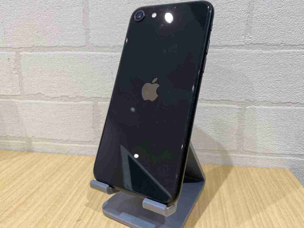 iPhoneSE2 ブラック 64GB 買取
