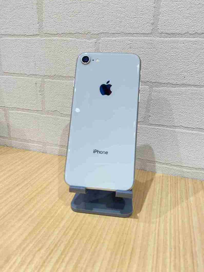 iPhone８